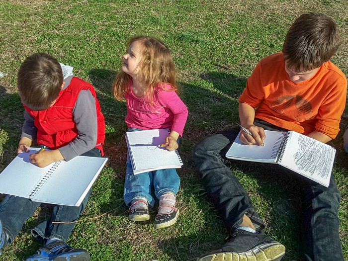 Nature Study with Multiple Ages - Yes, You Can! #naturestudy